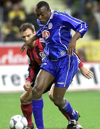 同时也广泛 同时也广泛